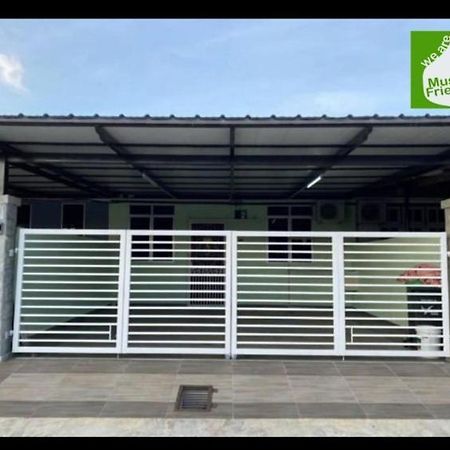 Sri Aman Homestay Jitra Eksteriør bilde